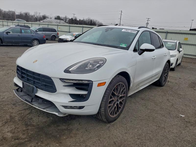 PORSCHE MACAN GTS 2017 with VIN WP1AG2A59HLB55452 - Photo from auction