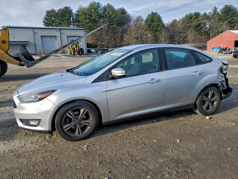 FORD FOCUS SE 2017 with VIN 1FADP3FEXHL321528 - Photo from auction