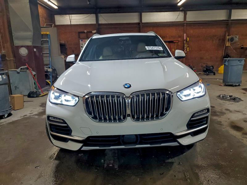 Foto 5 de la subasta – 2019 BMW X5 con VIN 5UXCR6C59KLL61336