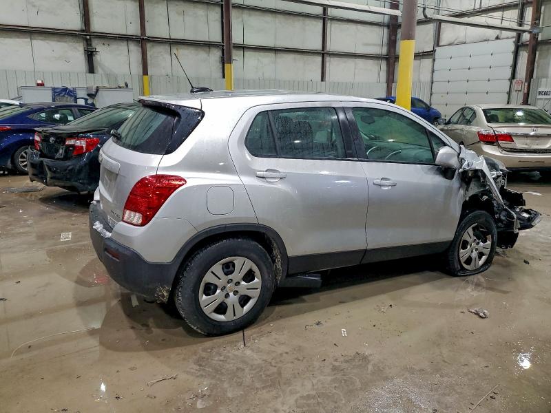 Photo 3 from auction – 2016 CHEVROLET TRAX with VIN KL7CJKSB3GB611303