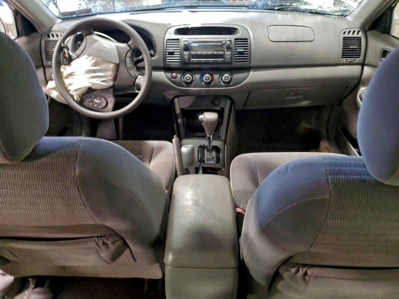 Photo 8 from auction – 2005 TOYOTA CAMRY LE with VIN 4T1BE30KX5U626258