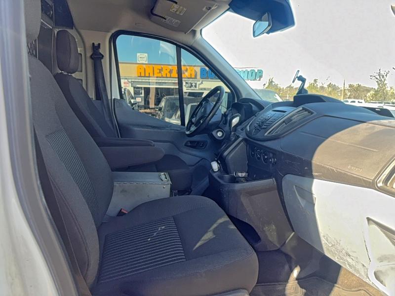 Photo 5 from auction – 2017 FORD TRANSIT T- with VIN 1FTYE9ZM0HKA02829
