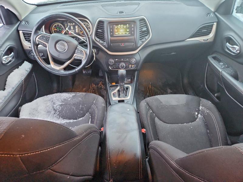 Photo 8 from auction – 2015 JEEP CHEROKEE L with VIN 1C4PJLCB2FW707505