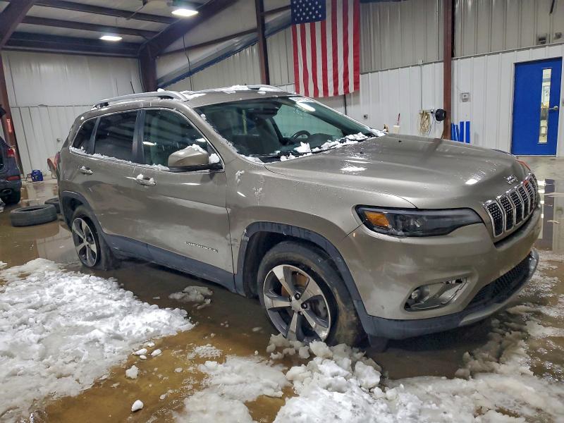 Photo 4 from auction – 2019 JEEP CHEROKEE L with VIN 1C4PJMDX6KD238117