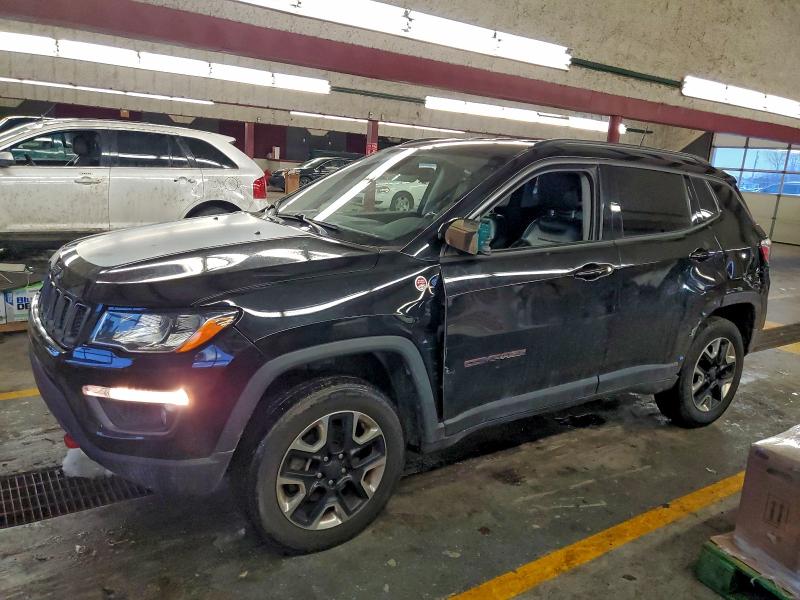 JEEP COMPASS TR 2018 with VIN 3C4NJDDB3JT367047 - Photo from auction