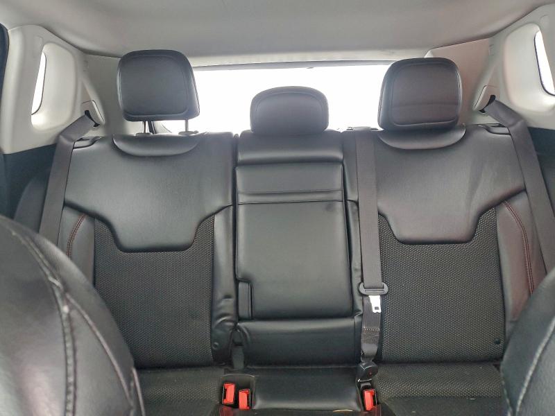 Photo 10 from auction – 2019 JEEP COMPASS with VIN 3C4NJDDB6KT721449