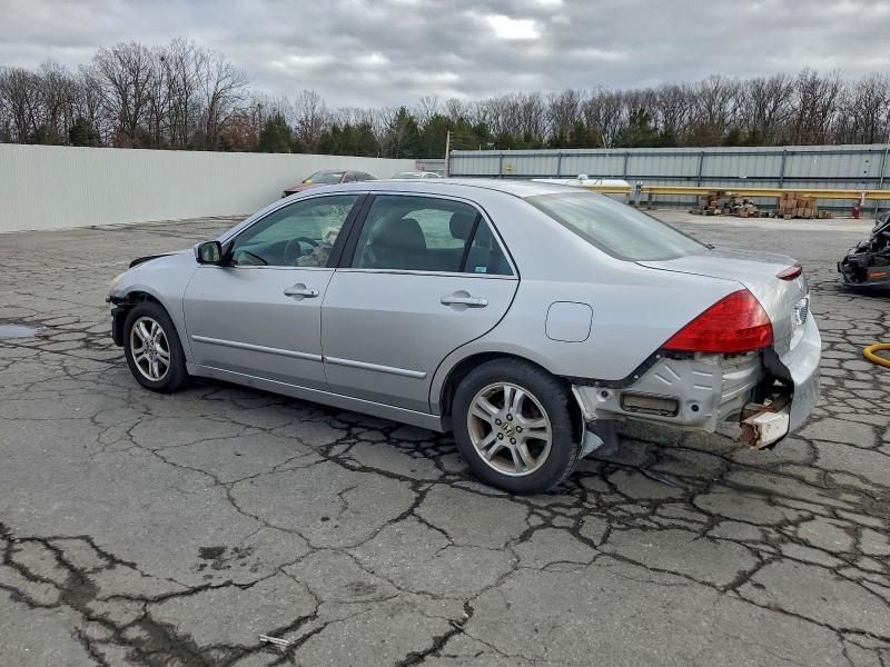 Photo 2 from auction – 2006 HONDA ACCORD with VIN 1HGCM56376A180193