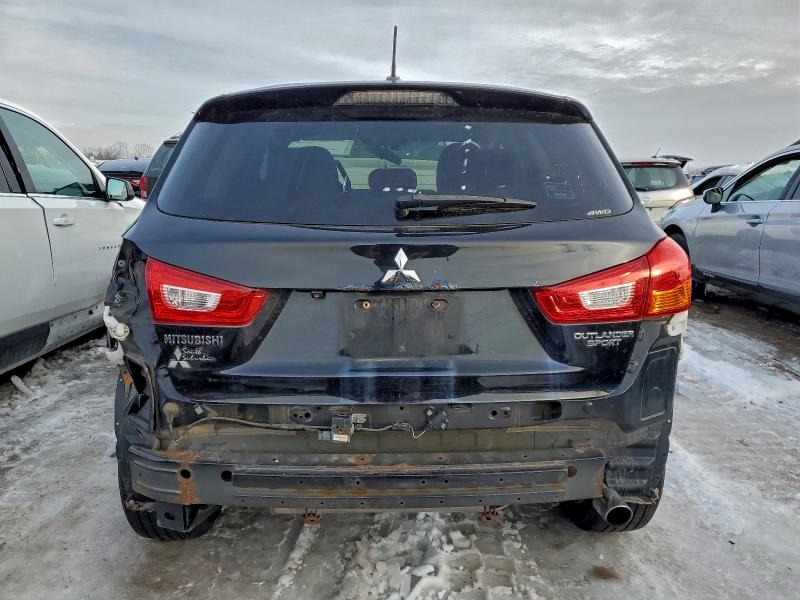 Photo 6 from auction – 2015 MITSUBISHI OUTLANDER with VIN 4A4AR4AU2FE051698