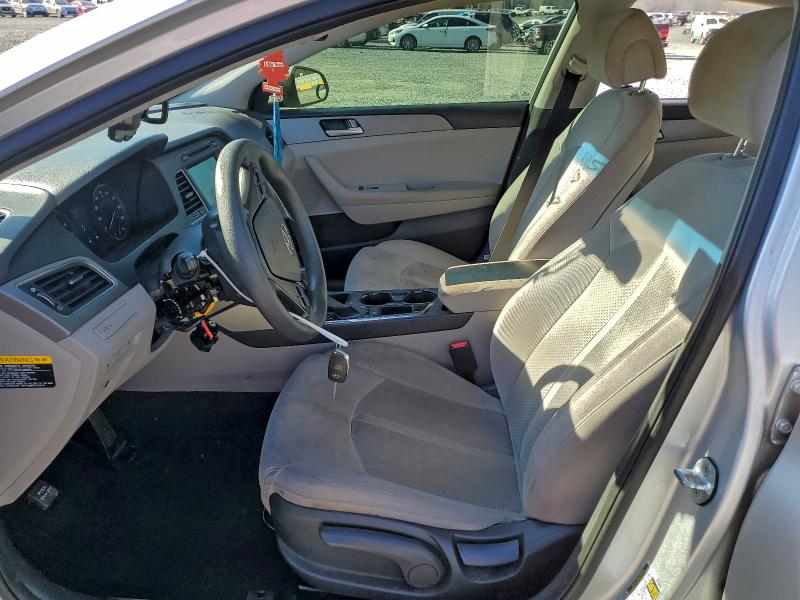 Photo 7 from auction – 2016 HYUNDAI SONATA SE with VIN 5NPE24AF2GH343657