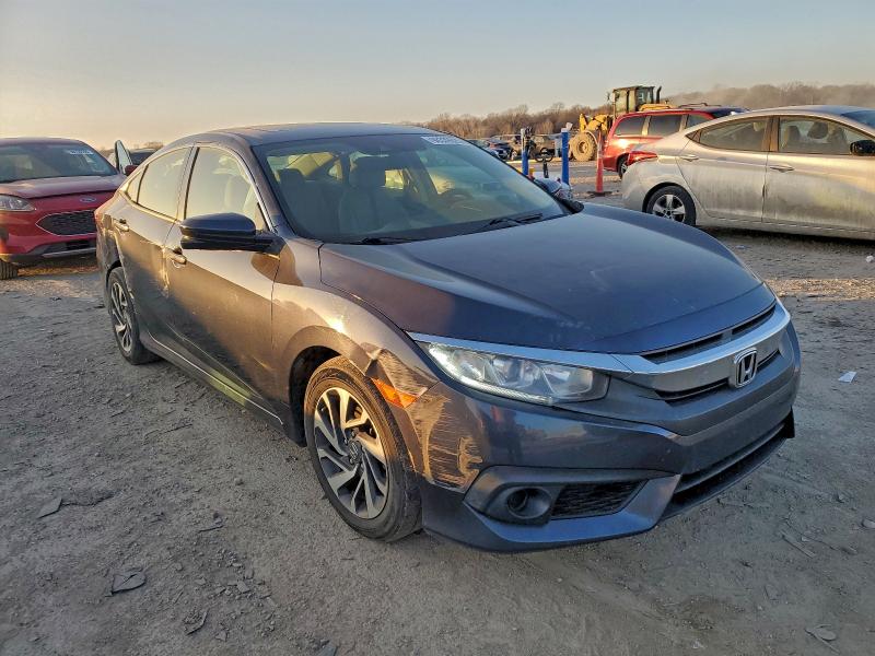 Photo 4 from auction – 2017 HONDA CIVIC EX with VIN 19XFC2F84HE047688
