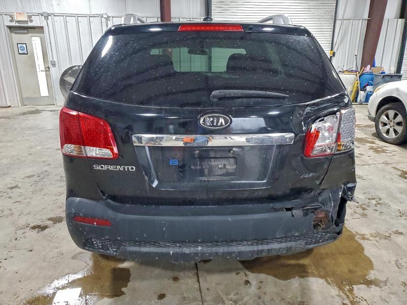 Photo 6 from auction – 2011 KIA SORENTO BA with VIN 5XYKTDA2XBG118058