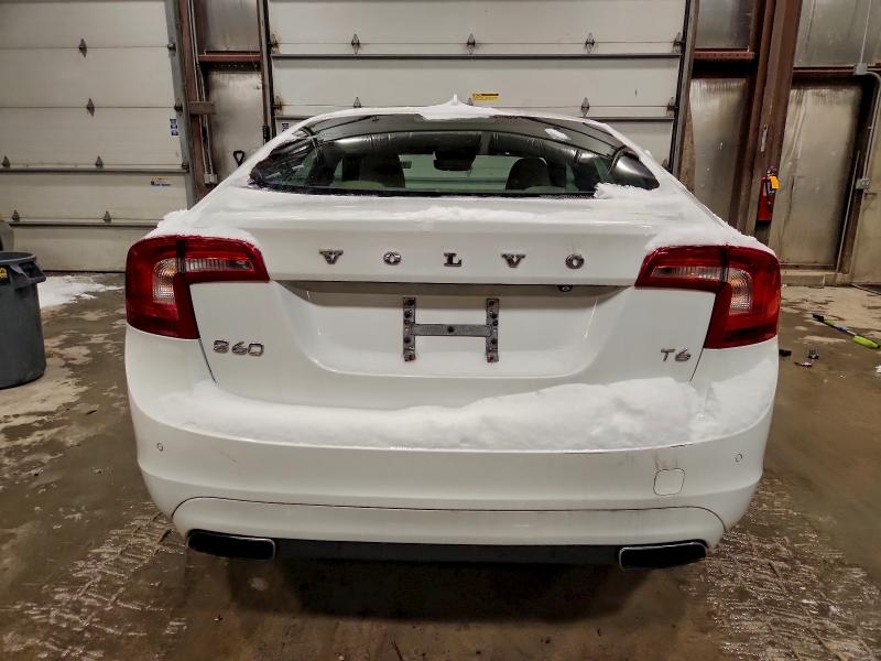 Photo 6 from auction – 2016 VOLVO S60 with VIN YV149MFM4F1342394