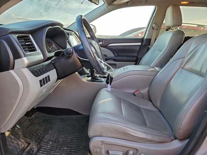 Zdjęcie 7 z aukcji – 2016 TOYOTA HIGHLANDER z VIN 5TDKKRFH7GS128456