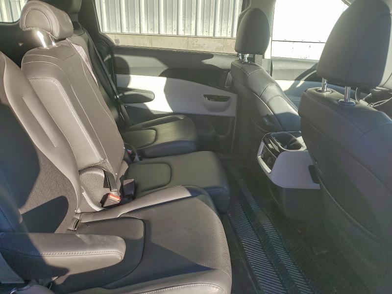 Photo 11 from auction – 2022 KIA CARNIVAL E with VIN KNDNC5H33N6113180