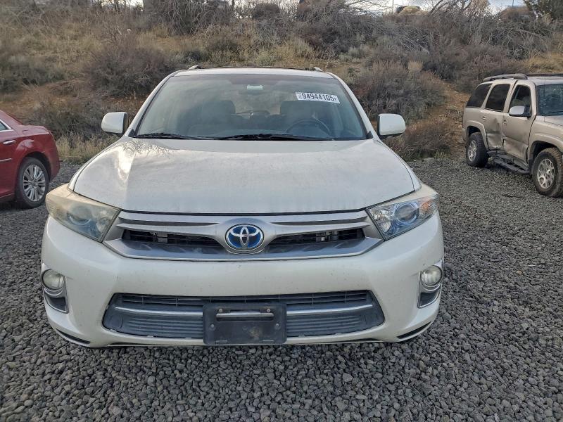 Photo 5 from auction – 2013 TOYOTA HIGHLANDER with VIN JTEDC3EH1D2012995