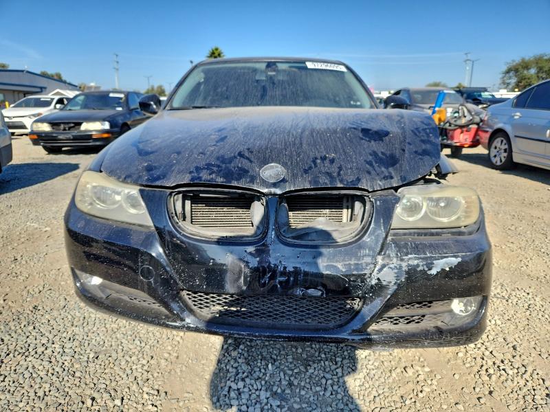 Photo 5 from auction – 2011 BMW 328 I SULE with VIN WBAPH5C52BA442204