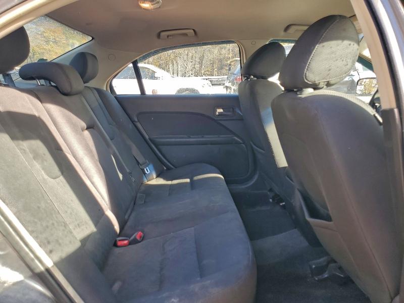 Photo 10 from auction – 2011 FORD FUSION SE with VIN 3FAHP0HA2BR237951