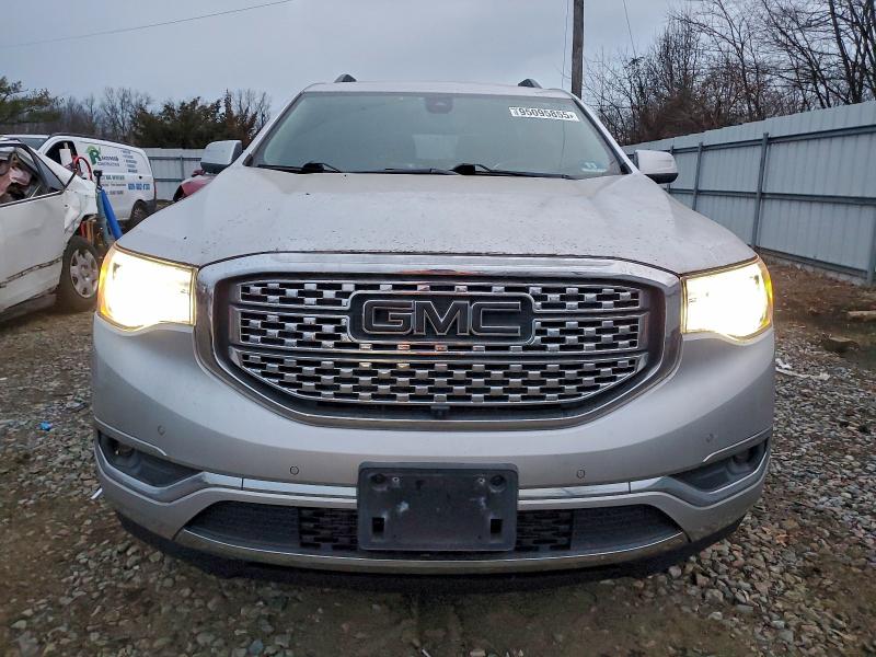 Photo 5 from auction – 2018 GMC ACADIA DEN with VIN 1GKKNXLS9JZ184324