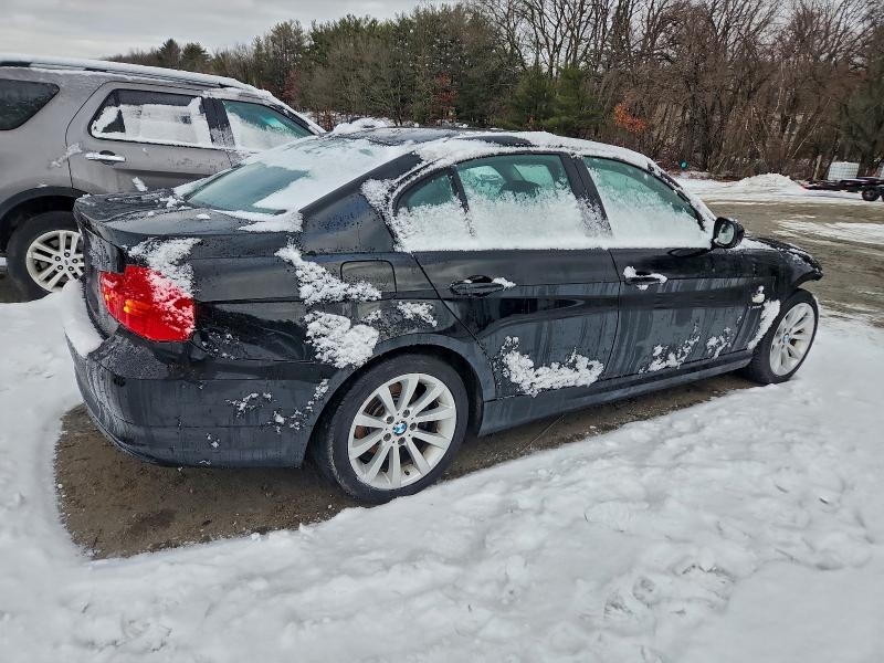 Photo 3 from auction – 2011 BMW 328 XI with VIN WBAPK7G53BNN86571
