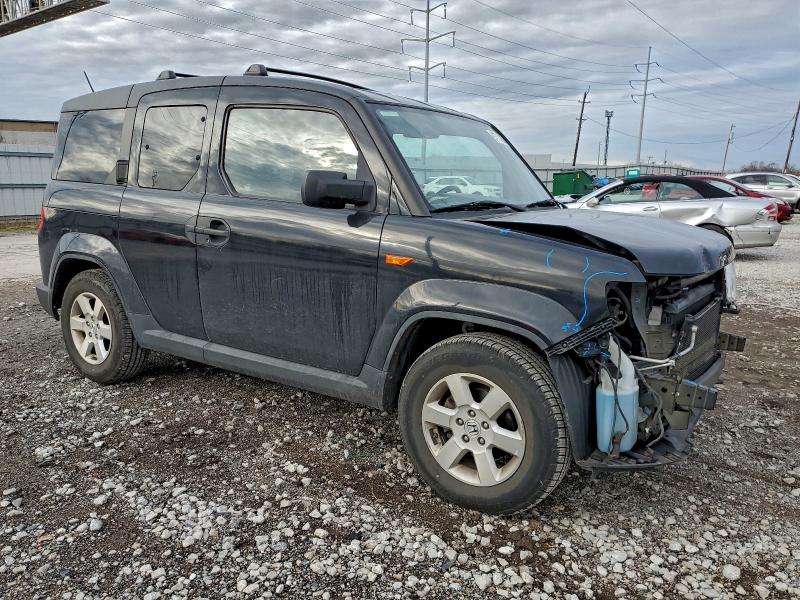Photo 4 from auction – 2011 HONDA ELEMENT EX with VIN 5J6YH2H79BL002821