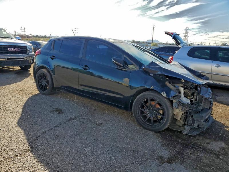 Photo 4 from auction – 2016 KIA FORTE LX with VIN KNAFK5A84G5524512