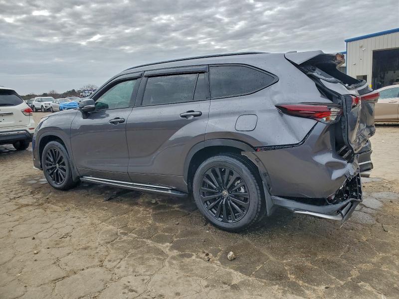 Photo 2 from auction – 2024 TOYOTA HIGHLANDER with VIN 5TDKDRAH0RS531893