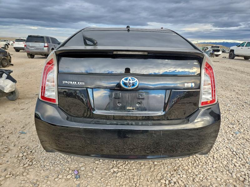 Photo 6 from auction – 2013 TOYOTA PRIUS with VIN JTDKN3DU1D5626903