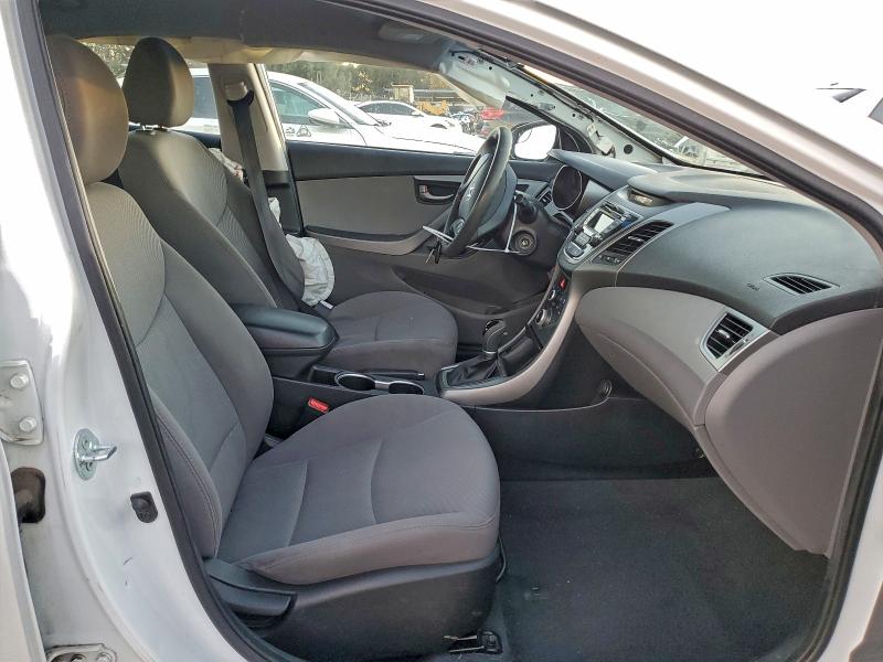 Photo 7 from auction – 2015 HYUNDAI ELANTRA SE with VIN 5NPDH4AE2FH632702