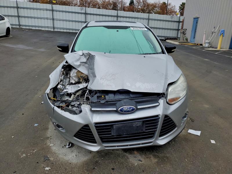 Photo 5 from auction – 2013 FORD FOCUS with VIN 1FADP3F27DL227770