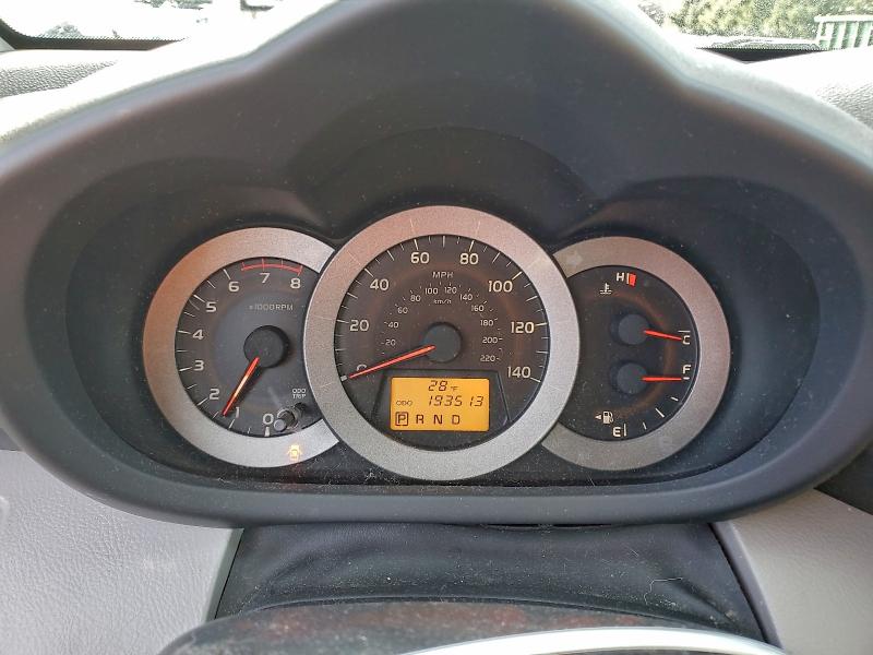 Photo 9 from auction – 2009 TOYOTA RAV4 with VIN JTMBF33VX9D017796
