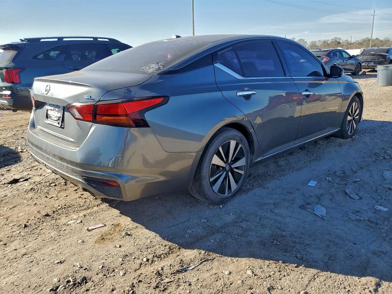 Photo 3 from auction – 2019 NISSAN ALTIMA SL with VIN 1N4BL4EV5KC231057