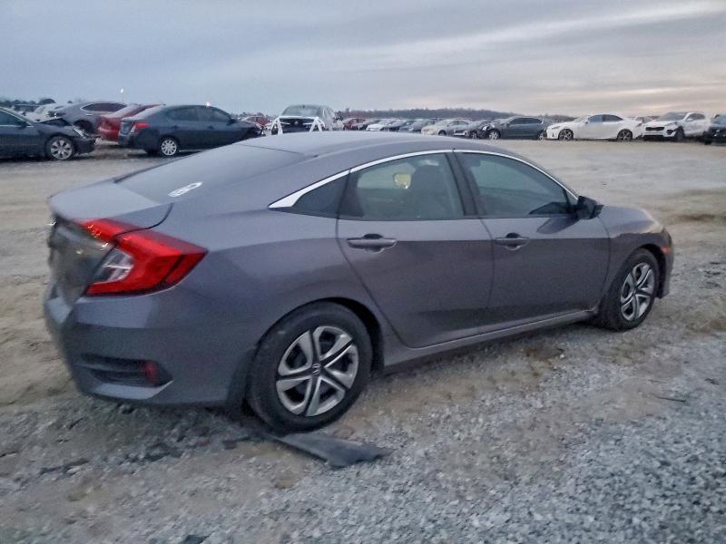 Photo 3 from auction – 2017 HONDA CIVIC LX with VIN 19XFC2F58HE052124