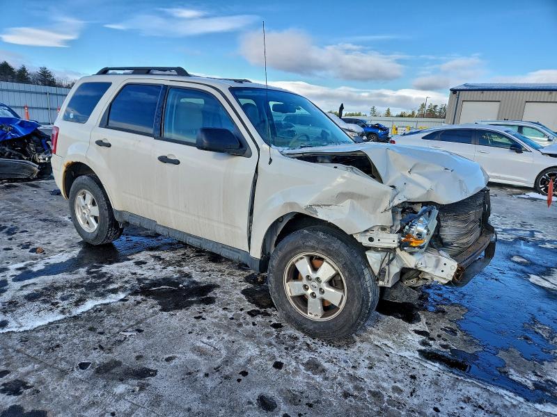 Photo 4 from auction – 2011 FORD ESCAPE XLT with VIN 1FMCU9D73BKB17524
