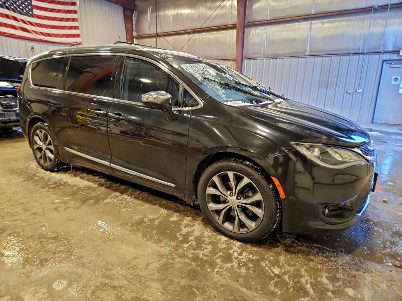 Photo 4 from auction – 2017 CHRYSLER PACIFICA L with VIN 2C4RC1GG2HR821383