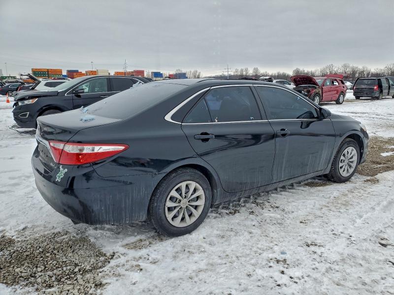 Photo 3 from auction – 2017 TOYOTA CAMRY LE with VIN 4T1BF1FK3HU454362