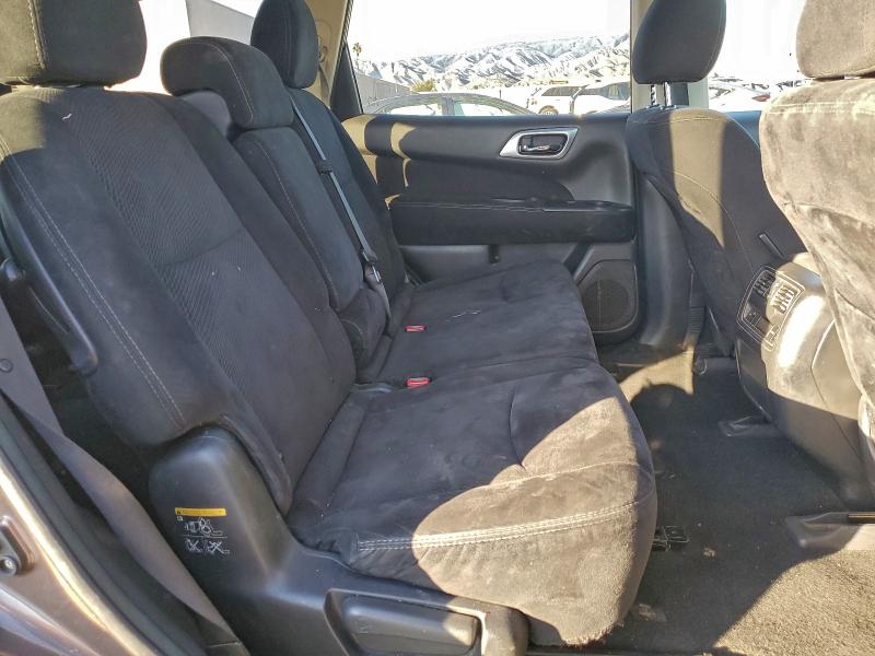 صورة رقم 11 من المزاد - 2015 NISSAN PATHFINDER مع VIN 5N1AR2MN3FC703266