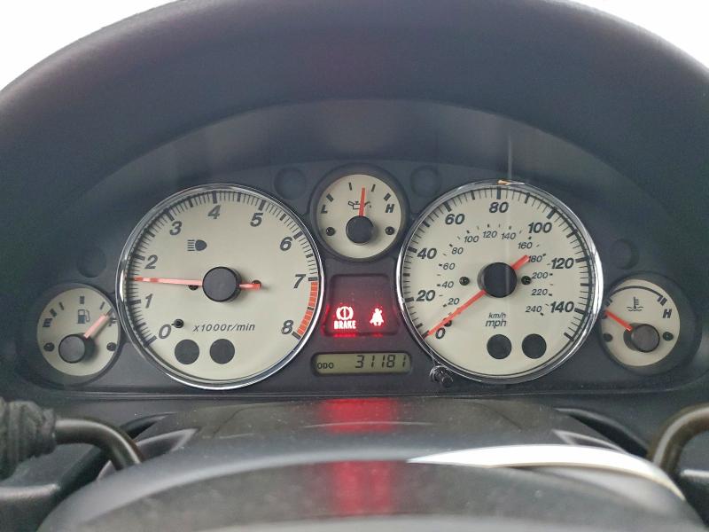 Photo 9 from auction – 2001 MAZDA MX-5 MIATA with VIN JM1NB353X10218677