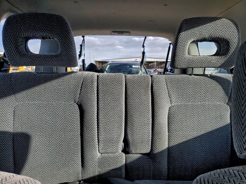 Photo 10 from auction – 1997 HONDA CR-V LX with VIN JHLRD1859VC012769