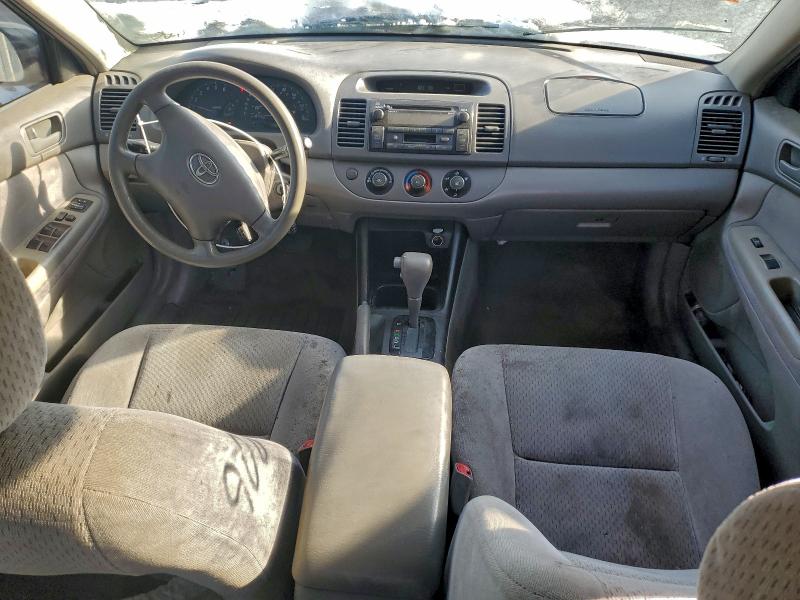 Photo 8 from auction – 2004 TOYOTA CAMRY with VIN 4T1BE32K44U826273