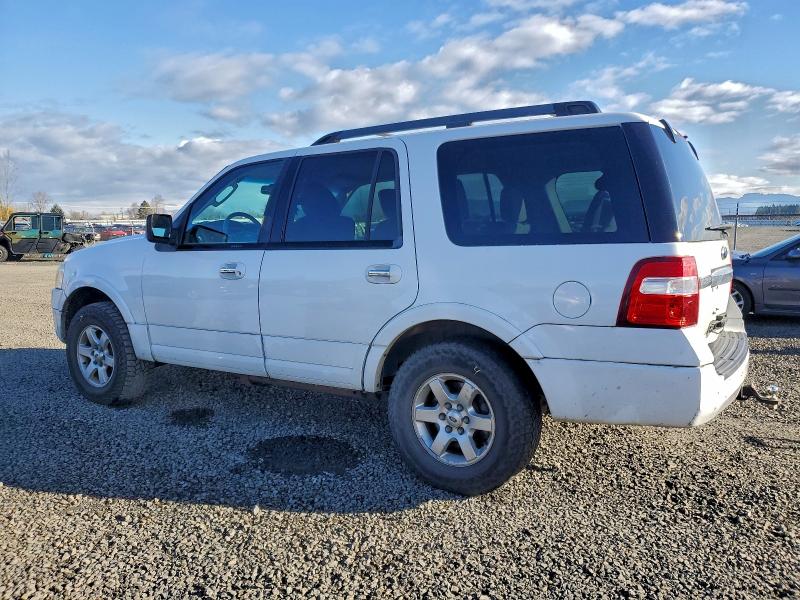 Photo 2 from auction – 2011 FORD EXPEDITION with VIN 1FMJU1G53BEF39780
