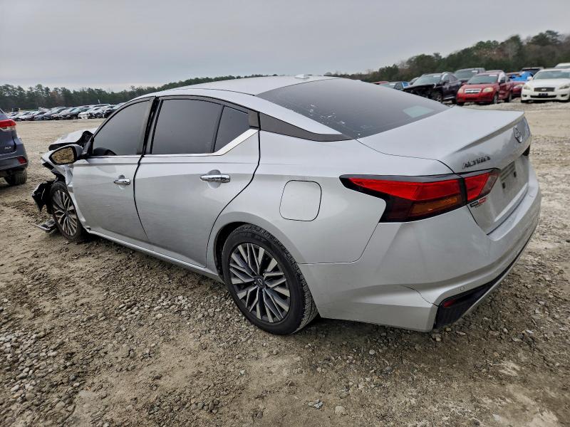Photo 2 from auction – 2023 NISSAN ALTIMA with VIN 1N4BL4DVXPN349683