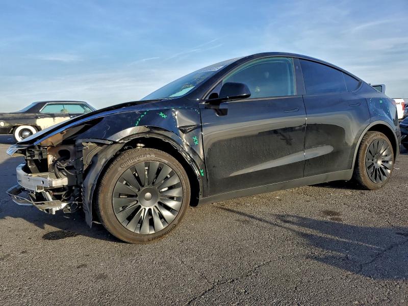 TESLA MODEL Y 2024 with VIN 7SAYGAEEXRF092275 - Photo from auction