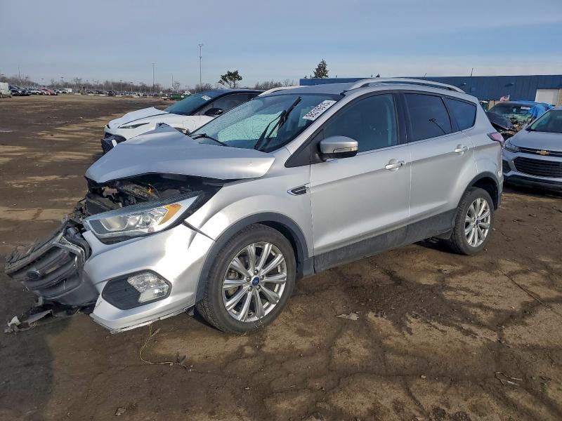 Photo 1 from auction – 2017 FORD ESCAPE TIT with VIN 1FMCU0JD9HUA44937