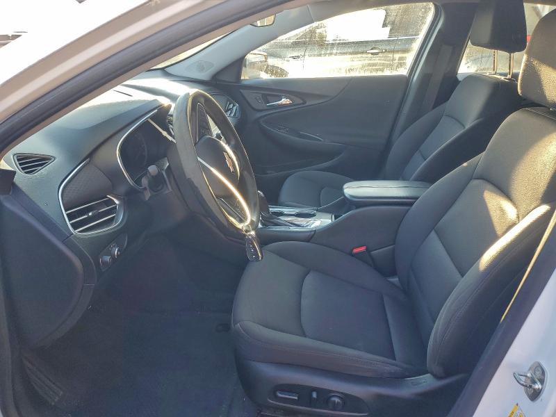 Photo 7 from auction – 2018 CHEVROLET MALIBU with VIN 1G1ZD5ST1JF208430