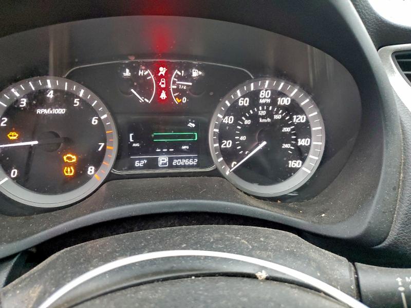 Photo 9 from auction – 2013 NISSAN SENTRA S with VIN 3N1AB7AP2DL745783