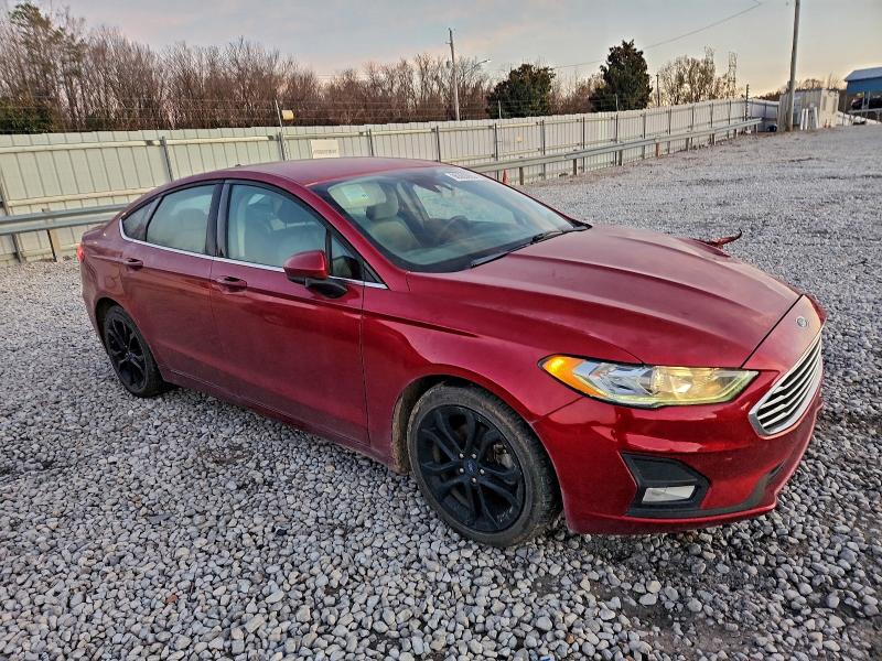 Photo 4 from auction – 2019 FORD FUSION SE with VIN 3FA6P0HD4KR246779