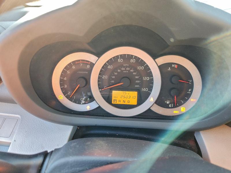 Photo 9 from auction – 2011 TOYOTA RAV4 with VIN 2T3BF4DVXBW105017