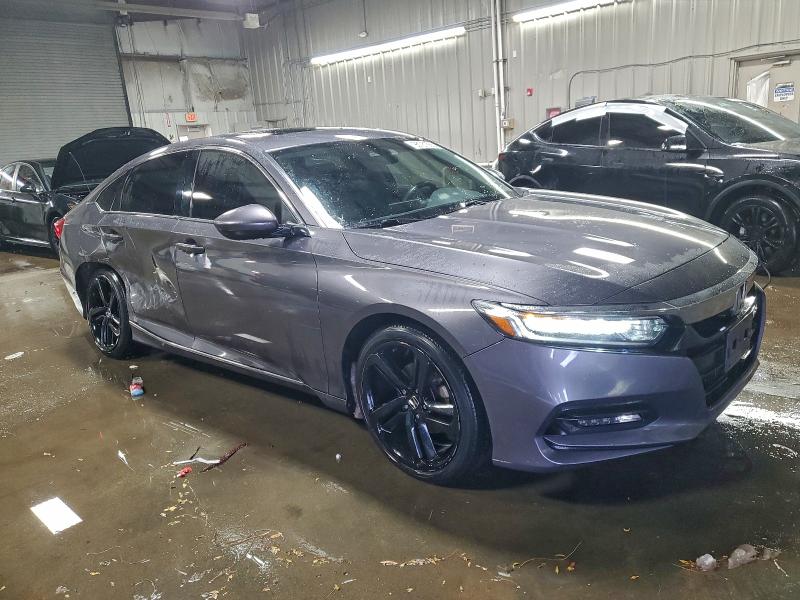 Photo 4 from auction – 2018 HONDA ACCORD EX with VIN 1HGCV1F44JA232872