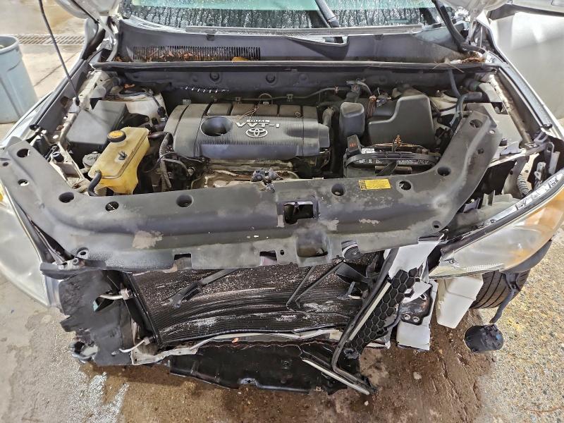 Photo 12 from auction – 2010 TOYOTA RAV4 LIMIT with VIN 2T3DF4DV2AW042857
