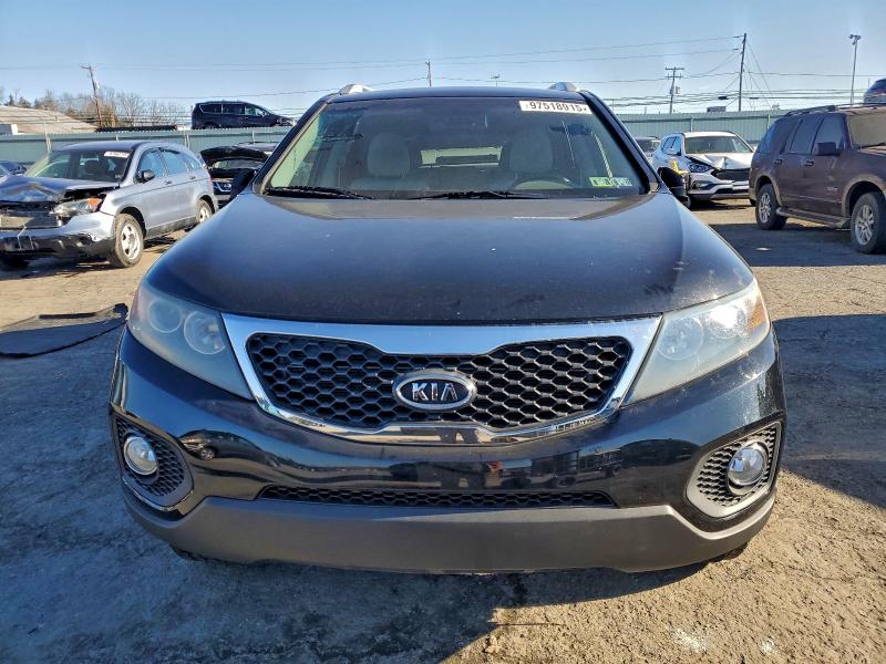 Photo 5 from auction – 2012 KIA SORENTO BA with VIN 5XYKTDA28CG245554